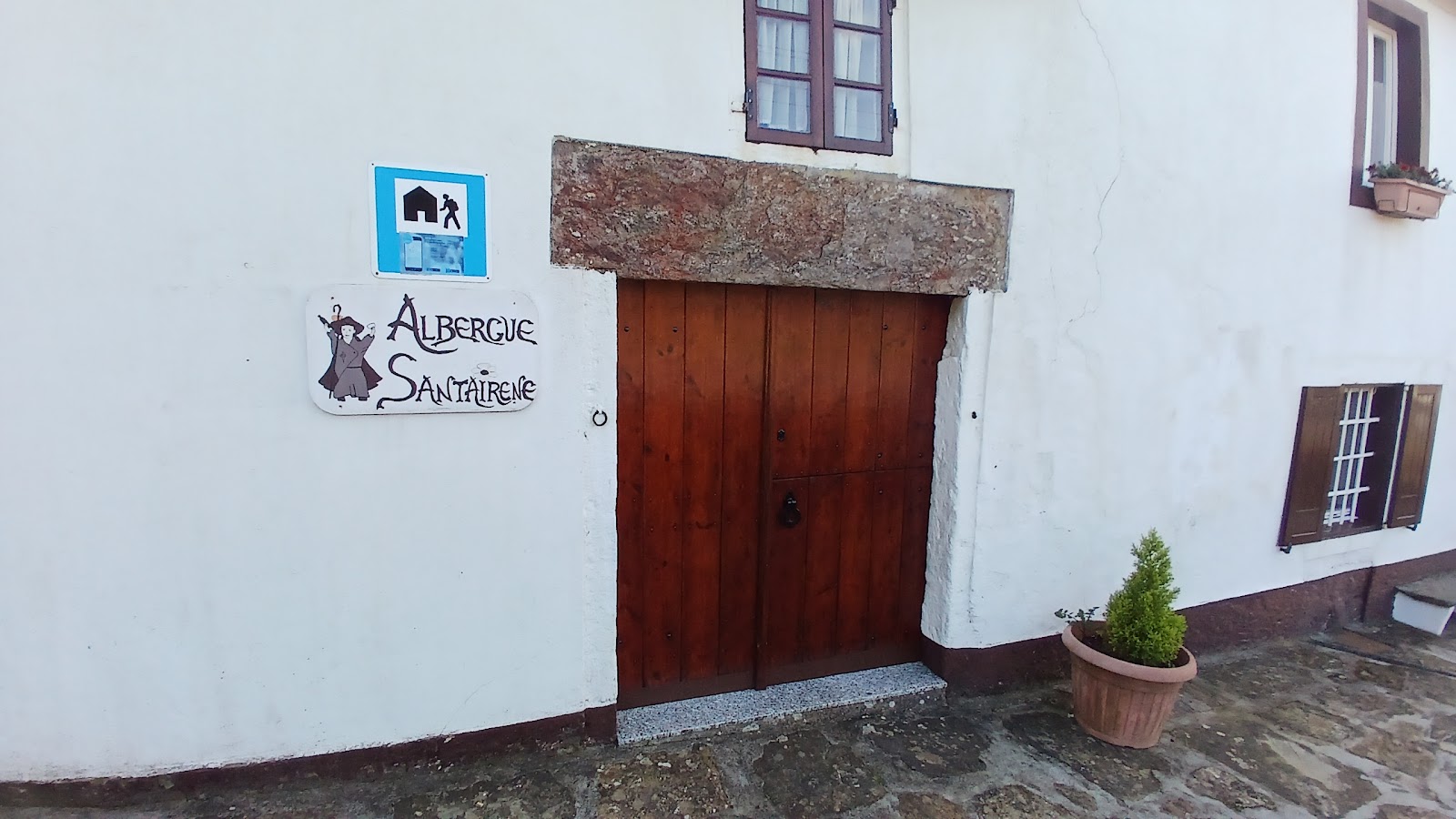 Albergue Privado SantaIrene photo 2, albergue accommodation in Santa Irene on the Camino Frances