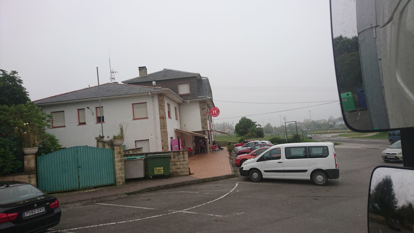 Hostal El Redondel photo 10, accommodation listing in Almuña on the Camino del Norte