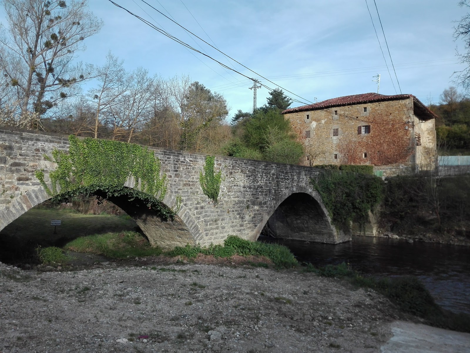 Casa TAU photo 10, pension accommodation in Larrasoaña on the Camino Frances