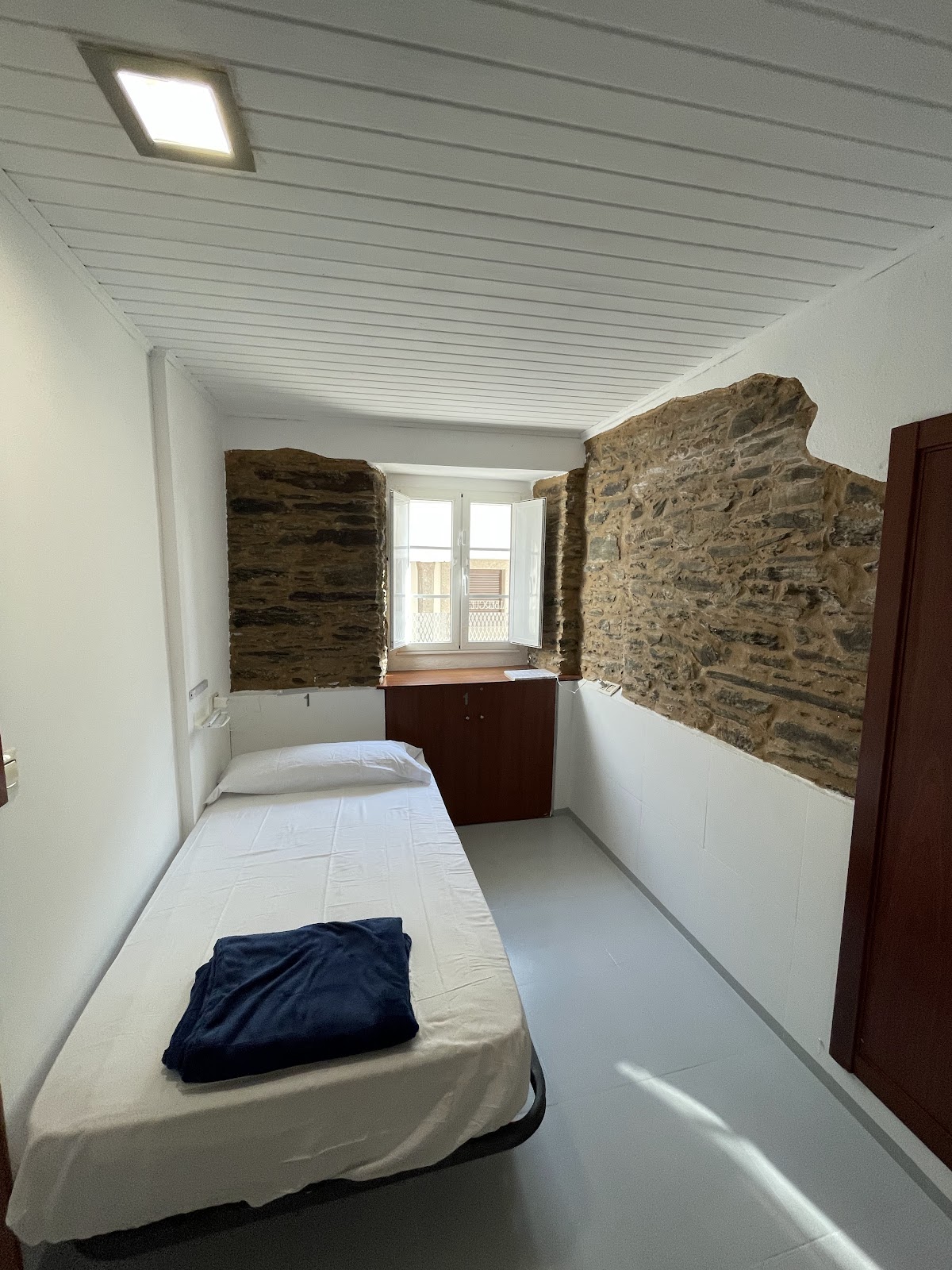 Albergue Amodiño photo 7, hostel accommodation in Arzúa on the Camino Frances
