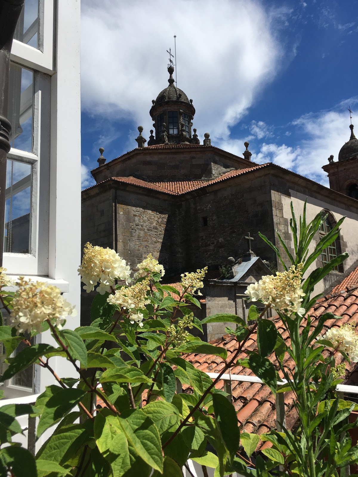 Albergue Azabache, albergue accommodation in Santiago de Compostela on the Camino Frances