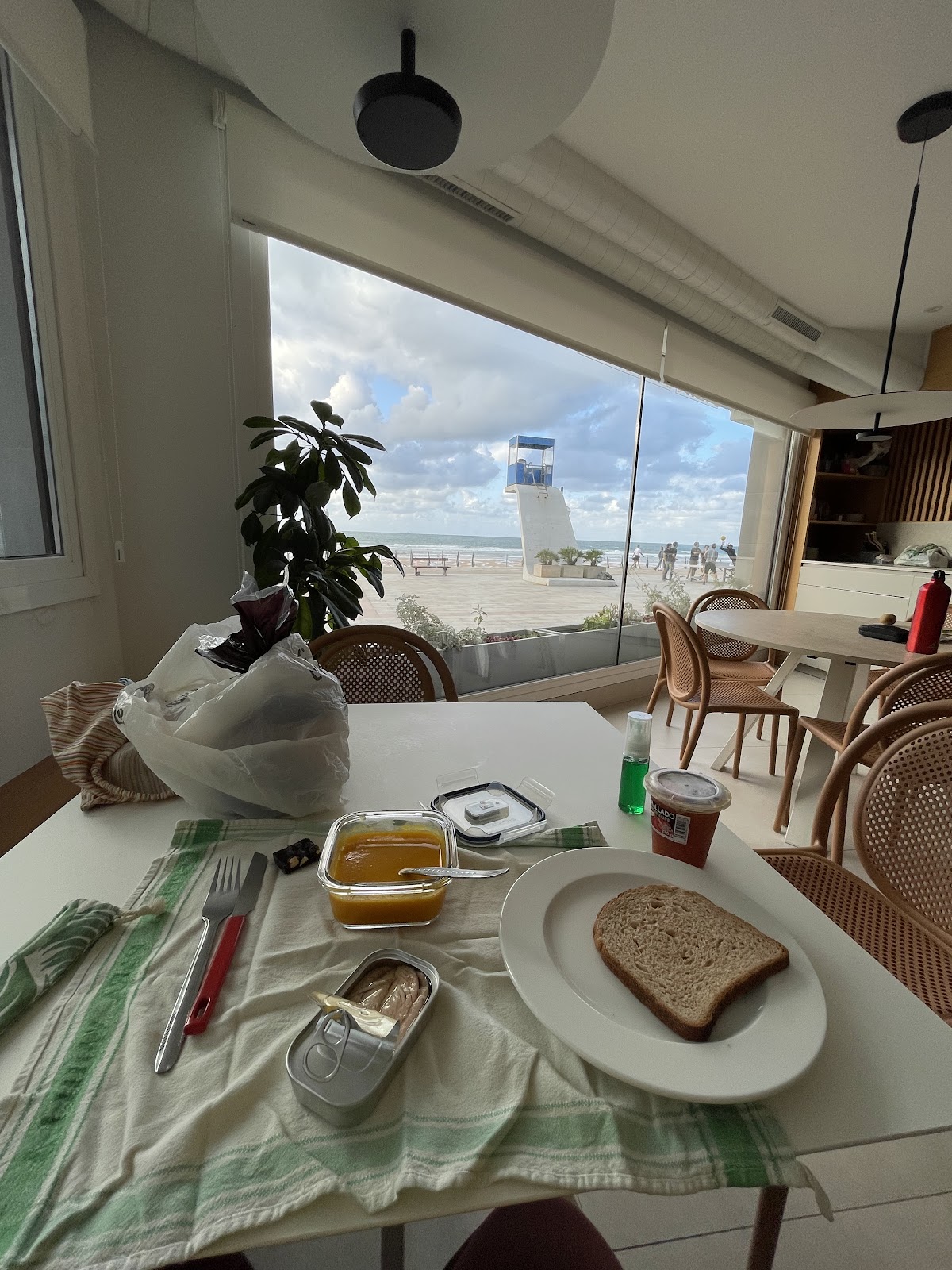 Kein Hostel Zarautz photo 8, albergue accommodation in Zarautz on the Camino del Norte