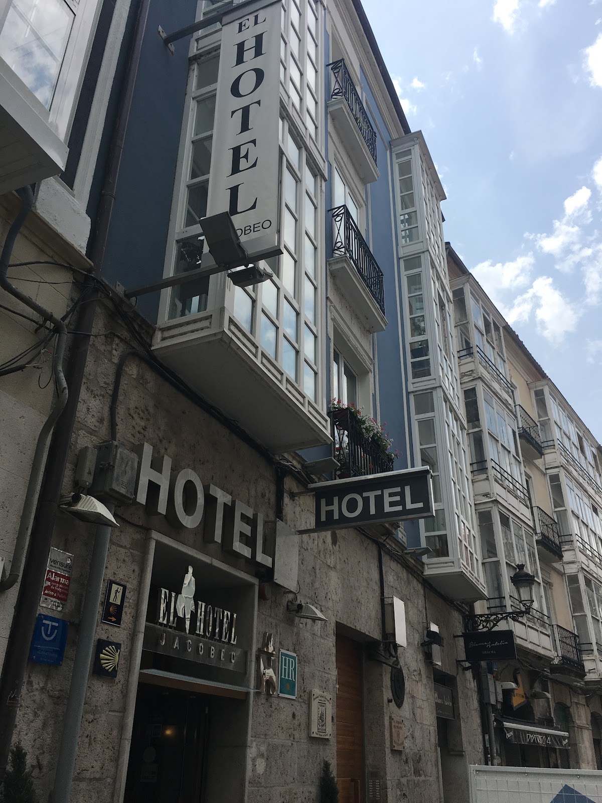 Hotel Jacobeo photo 4, hotel accommodation in Burgos on the Camino Frances
