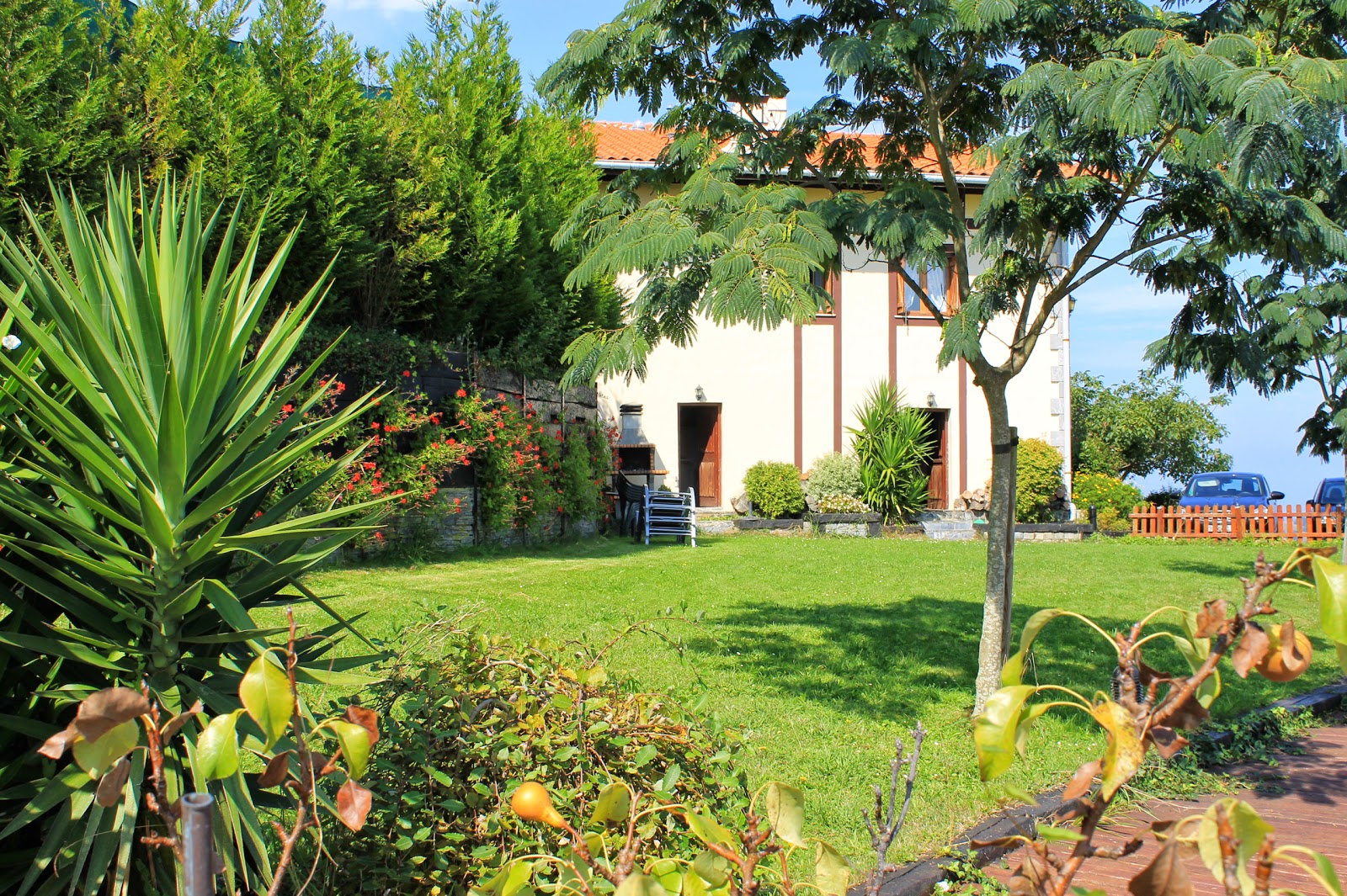 Zelaieta BerriBi Landetxea, guesthouse accommodation in Itziar on the Camino del Norte