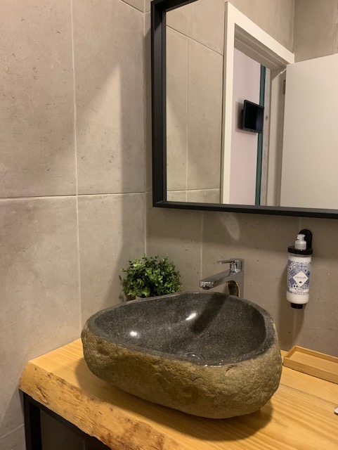 Ilha 12 Suites photo 3, guesthouse accommodation in Coimbra on the Camino Portuguese