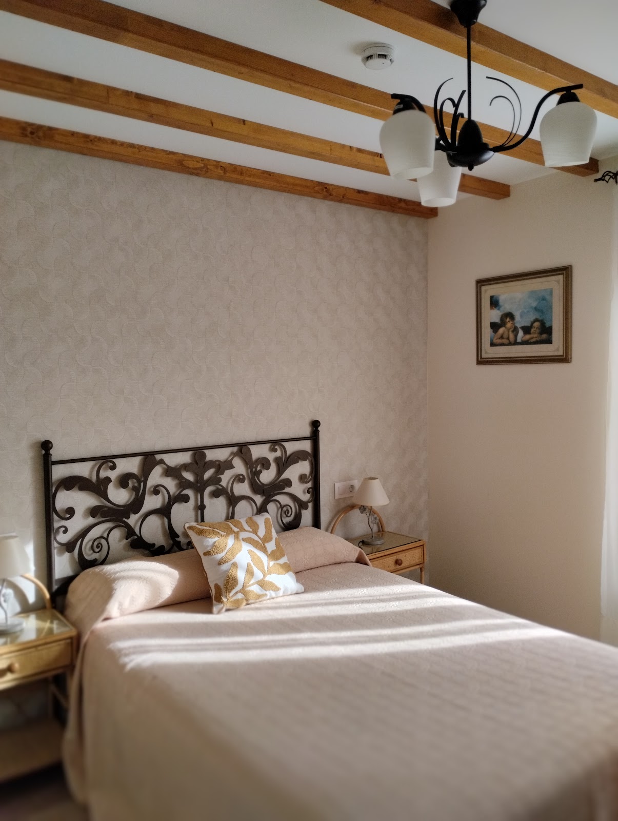 Hospedaje Vega photo 2, hotel accommodation in Santillana del Mar on the Camino del Norte