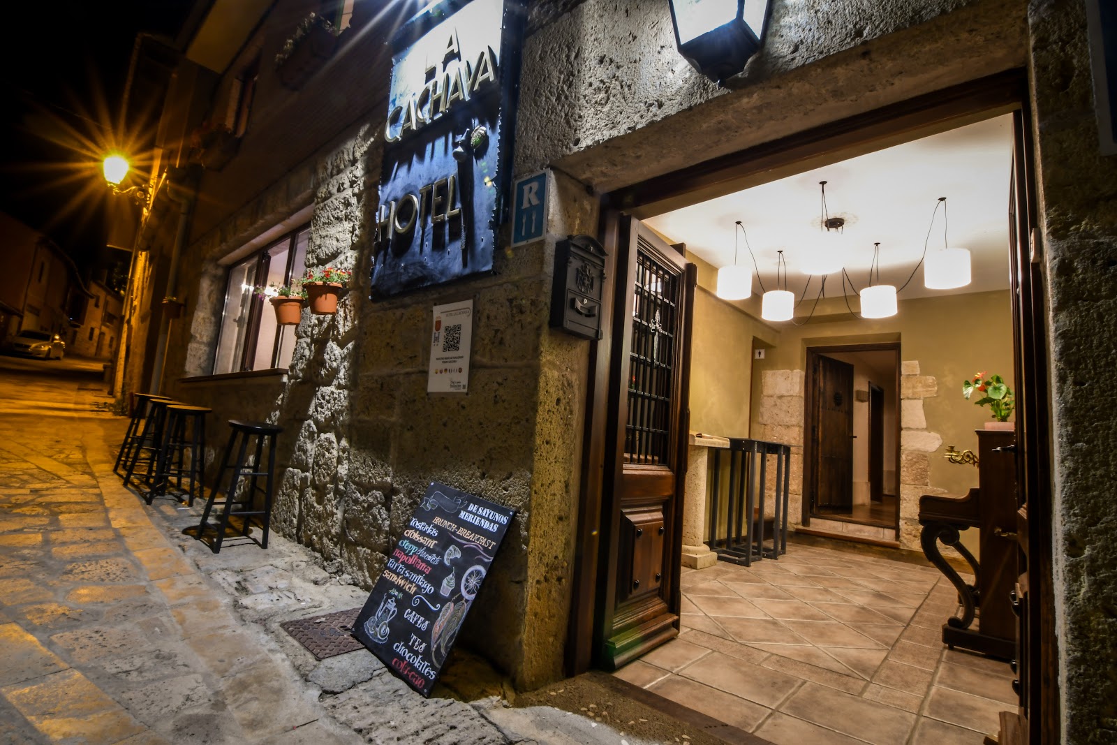 Hotel Rural La Cachava photo 10, hotel accommodation in Castrojeriz on the Camino Frances