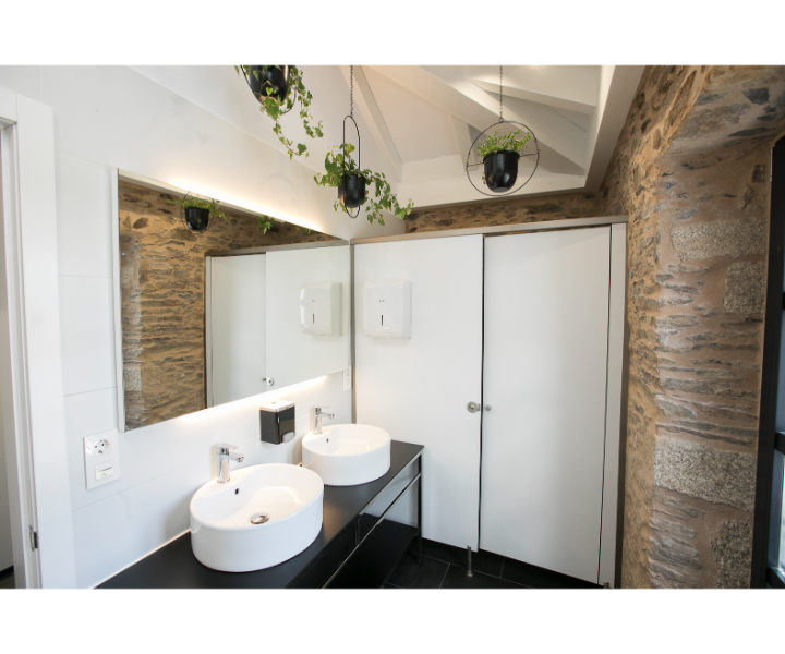 ALBERGUE O FERVELLO photo 2, hostel accommodation in Vilamaior on the Camino Frances