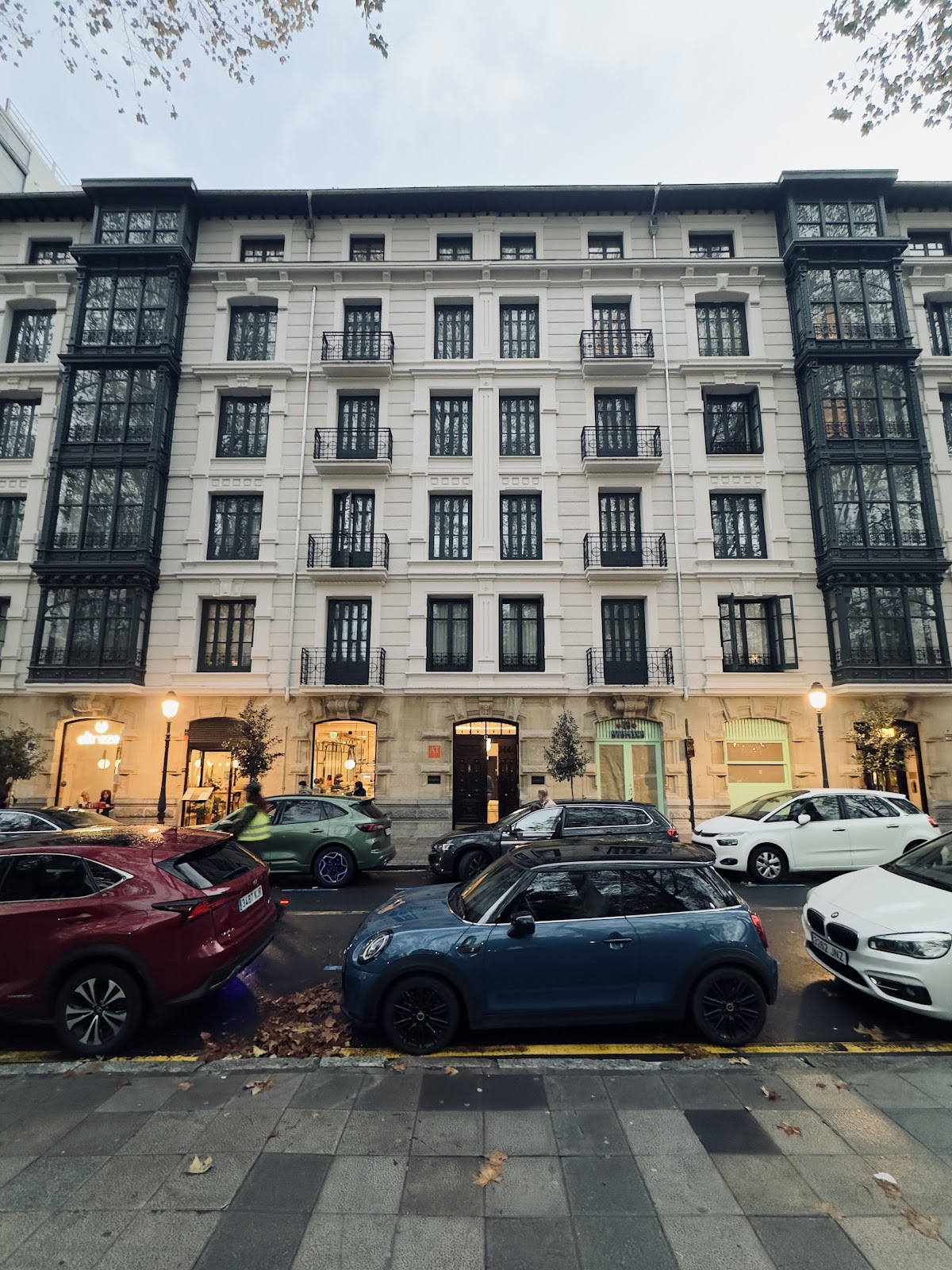 Batimont Suites & Apartments photo 5, apartment accommodation in Bilbao on the Camino del Norte