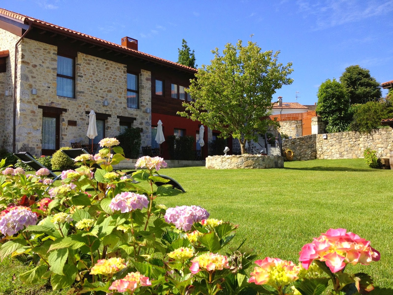 Apartamentos Rurales El Hospital de Villahormes photo 9, apartment accommodation in Villahormes on the Camino del Norte
