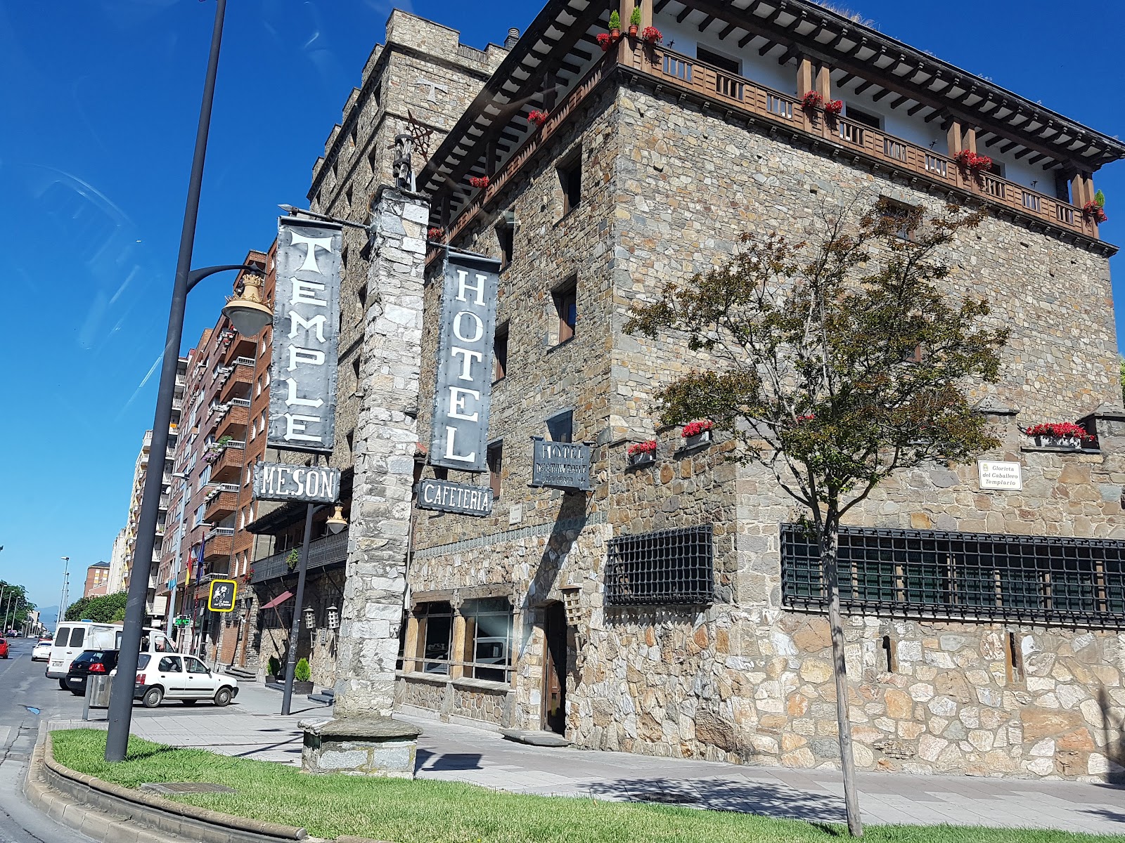 Hotel Temple Ponferrada photo 10, hotel accommodation in Ponferrada on the Camino Frances