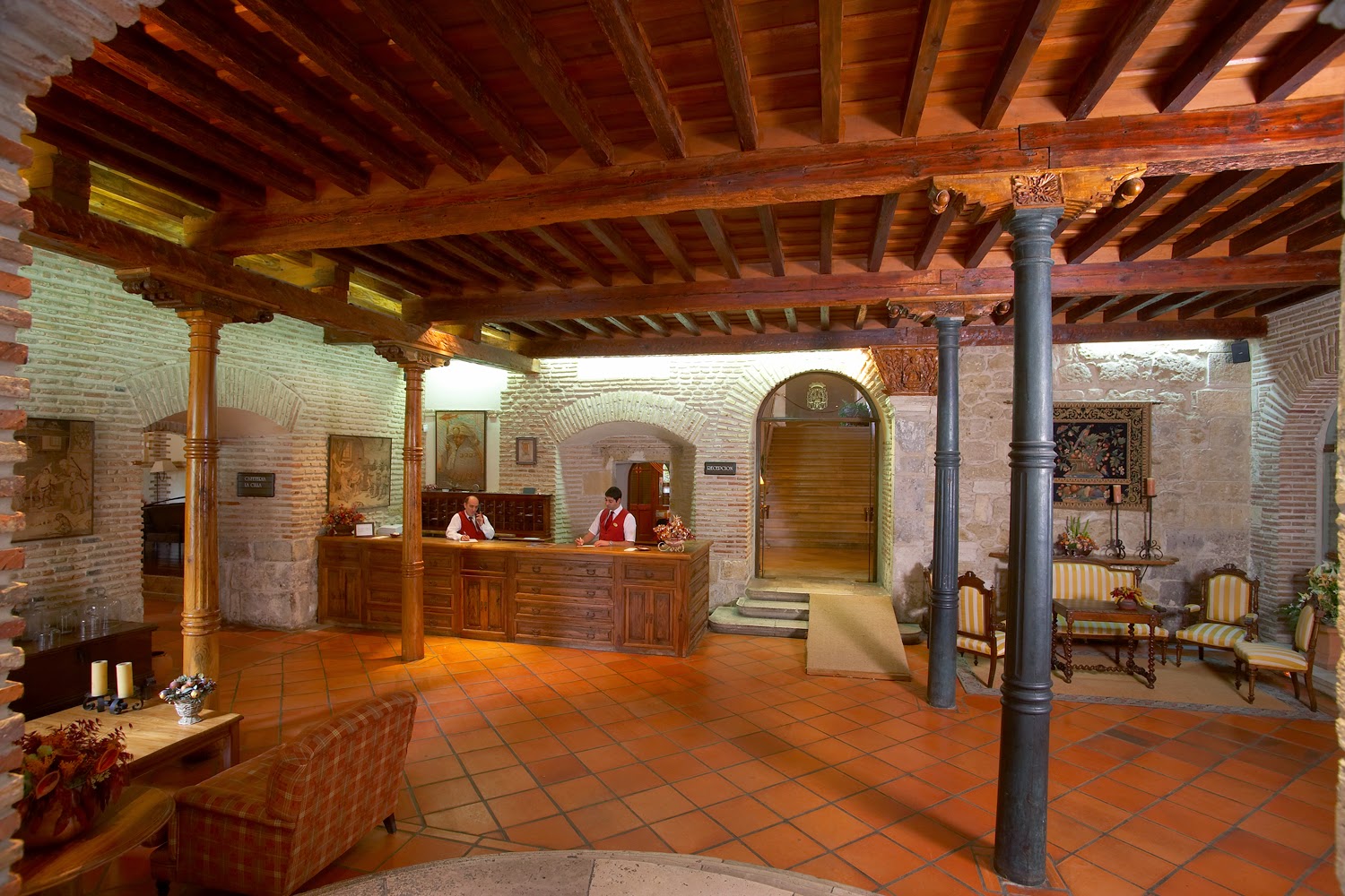 Monasterio San Zoilo | Hotel photo 7, hotel accommodation in Carrión de los Condes on the Camino Frances
