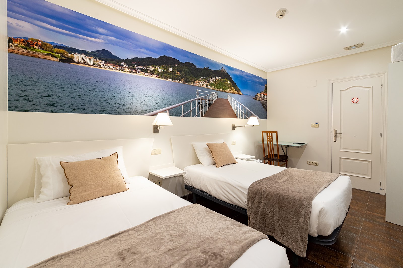 Pension Aida photo 2, pension accommodation in San Sebastian on the Camino del Norte