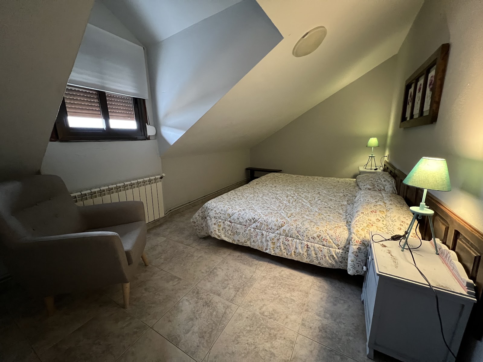 Meson El Acebo photo 3, hostel accommodation in El Acebo on the Camino Frances