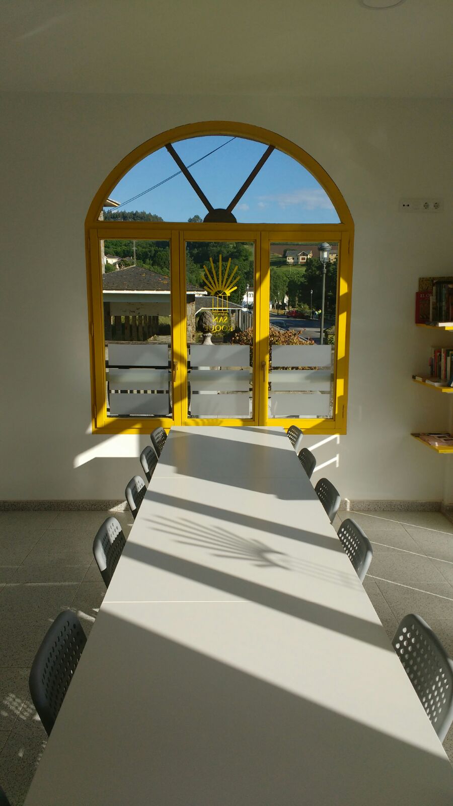 Hostel San Roque Navia photo 4, albergue accommodation in Navia on the Camino del Norte