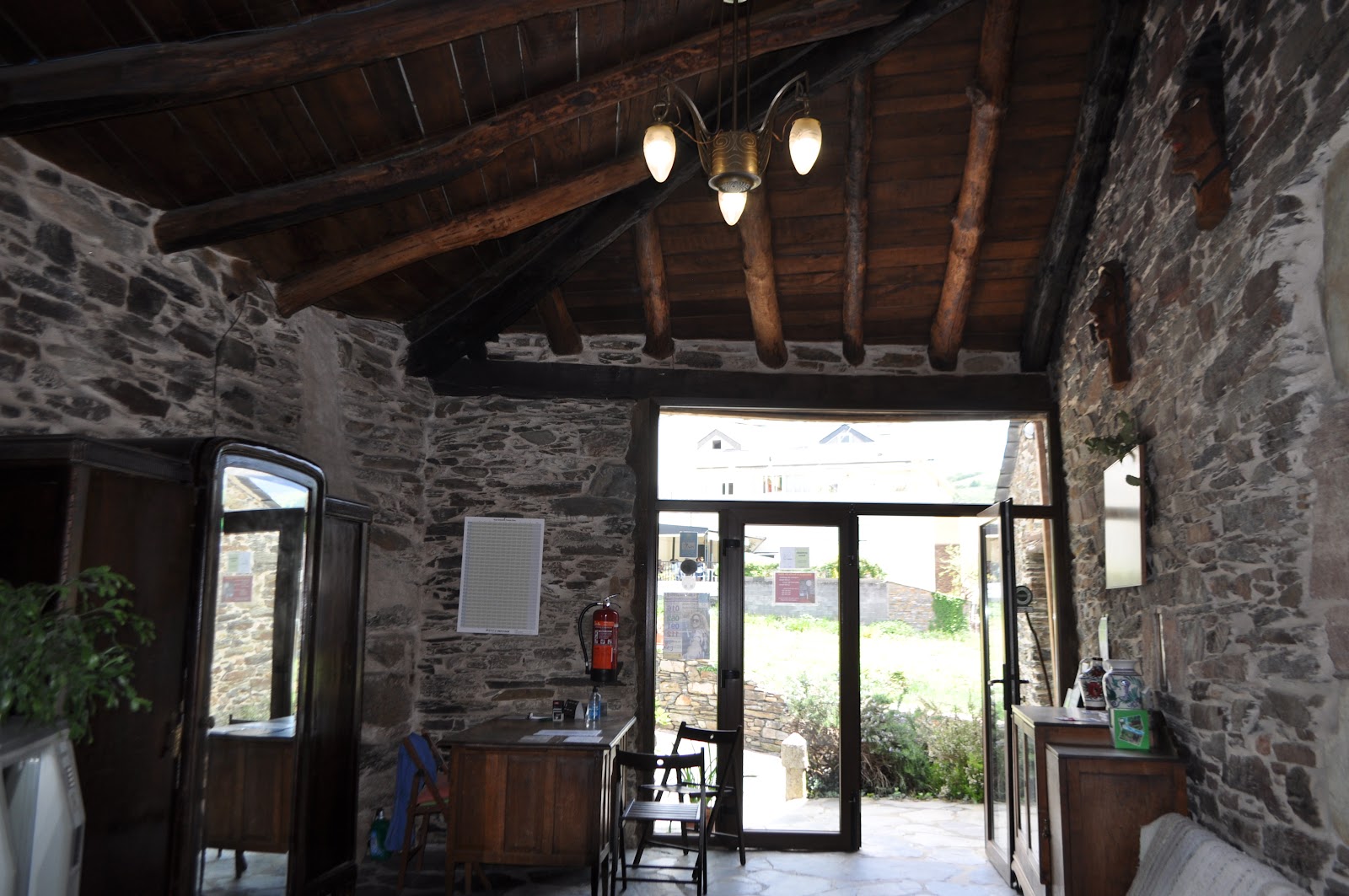 Albergue A Horta de Abel photo 10, hostel accommodation in Triacastela on the Camino Frances