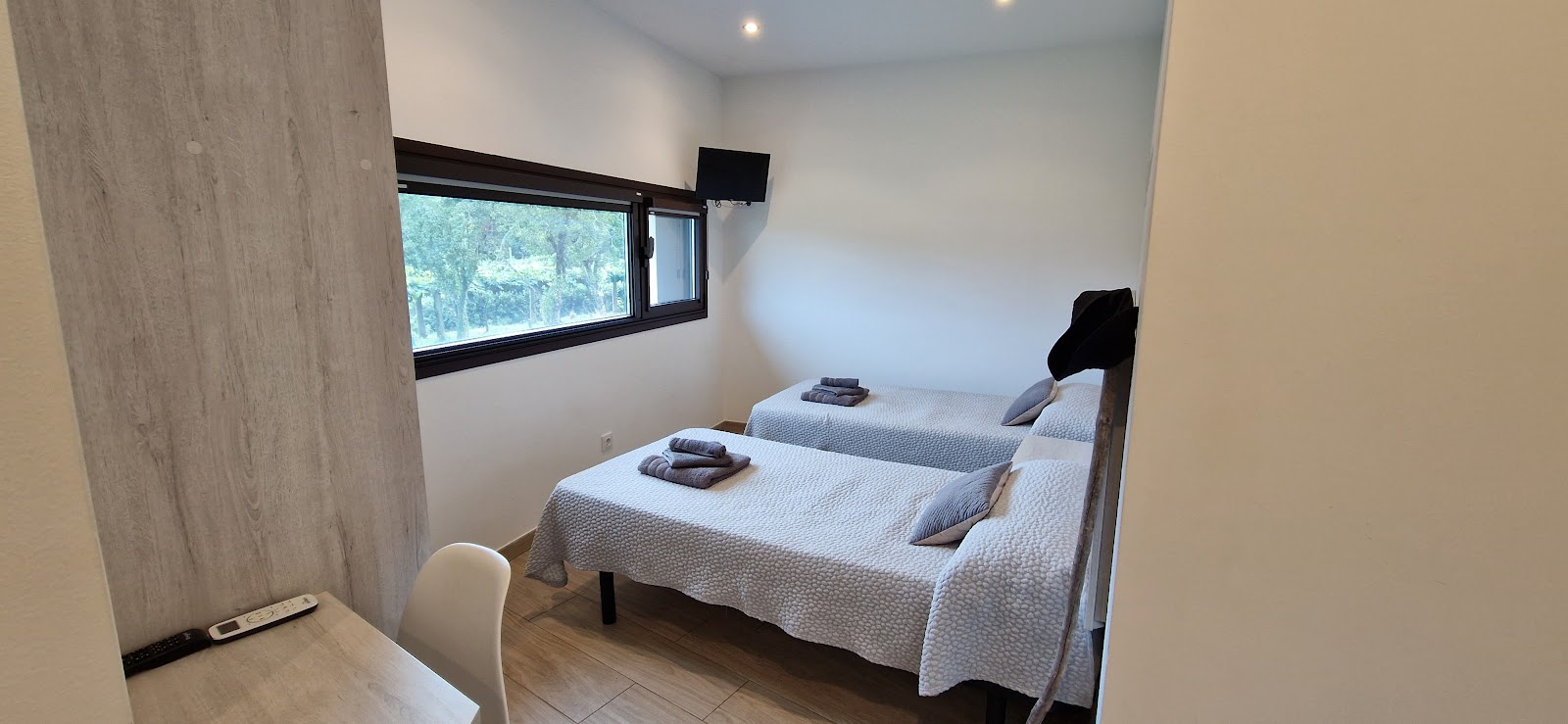 Guest House Clarevar photo 6, hostel accommodation in Camino complementario en Orbenlle on the Camino Portuguese