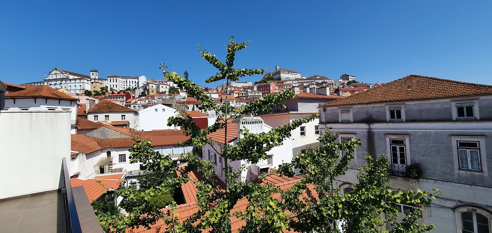 Moderna, guesthouse accommodation in Coimbra on the Camino Portuguese