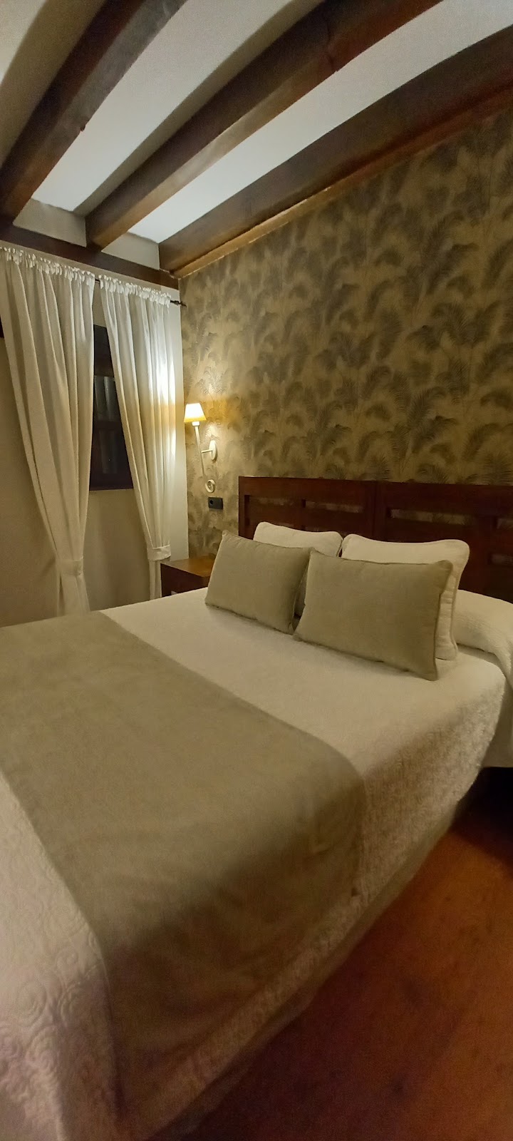 Hotel La Casona de Revolgo photo 5, hotel accommodation in Santillana del Mar on the Camino del Norte