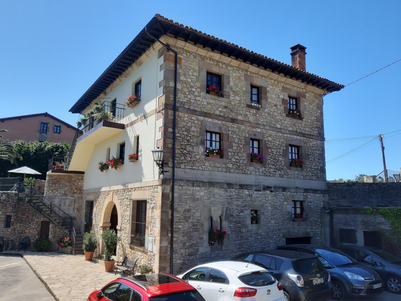 La Casa Solariega photo 2, hotel accommodation in Santillana del Mar on the Camino del Norte