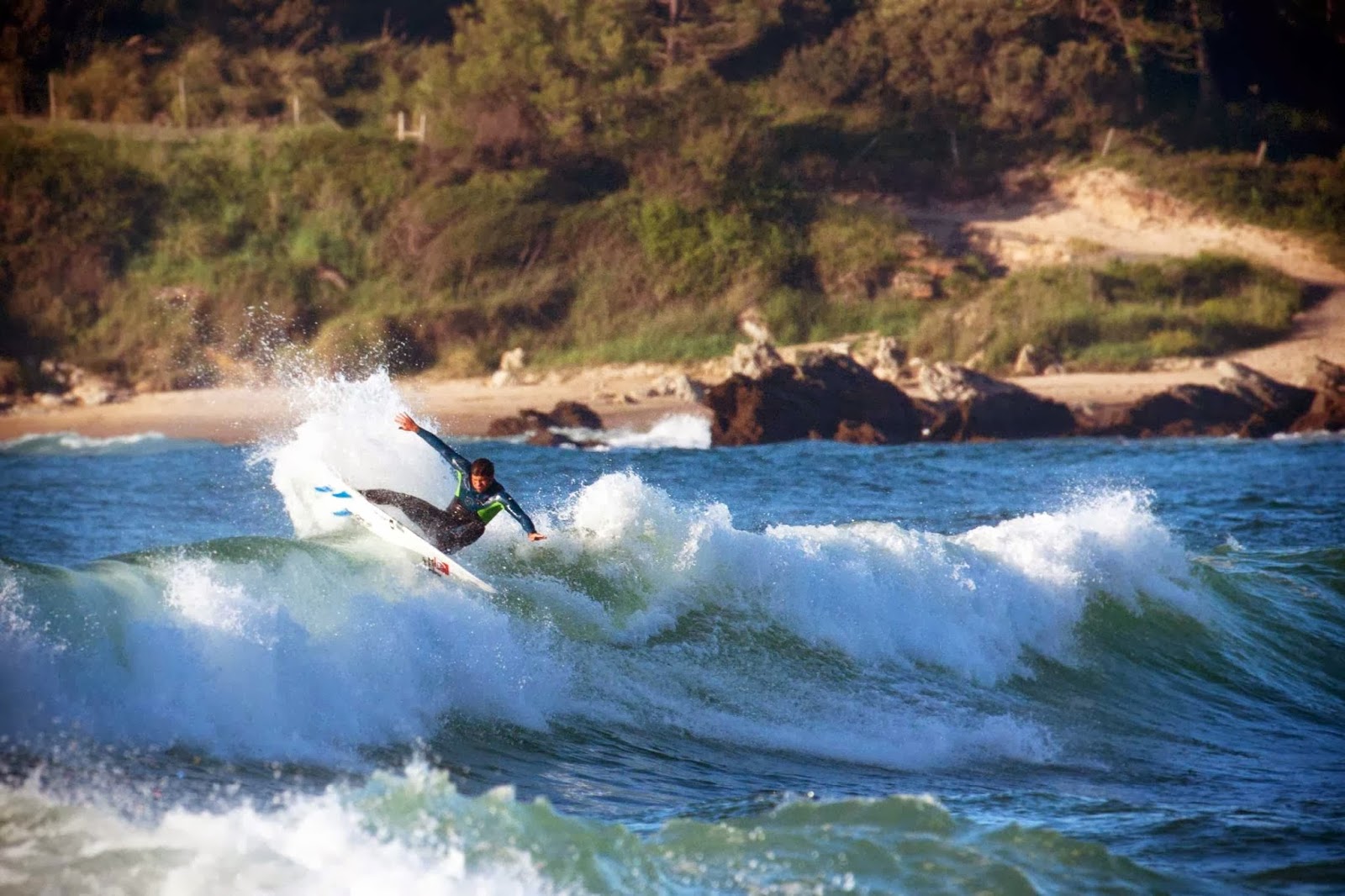 SURFtoLIVE SOMO SANTANDER SURF HOUSE photo 3, albergue accommodation in Somo on the Camino del Norte