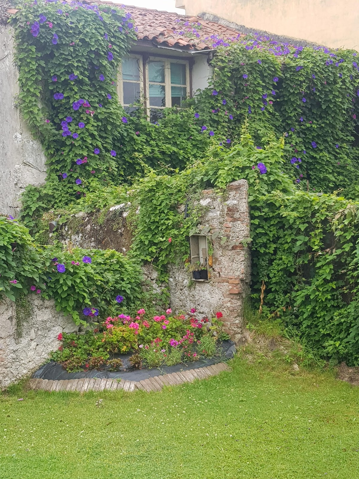 Hotel Rural Cuartamenteru, hotel accommodation in Po on the Camino del Norte