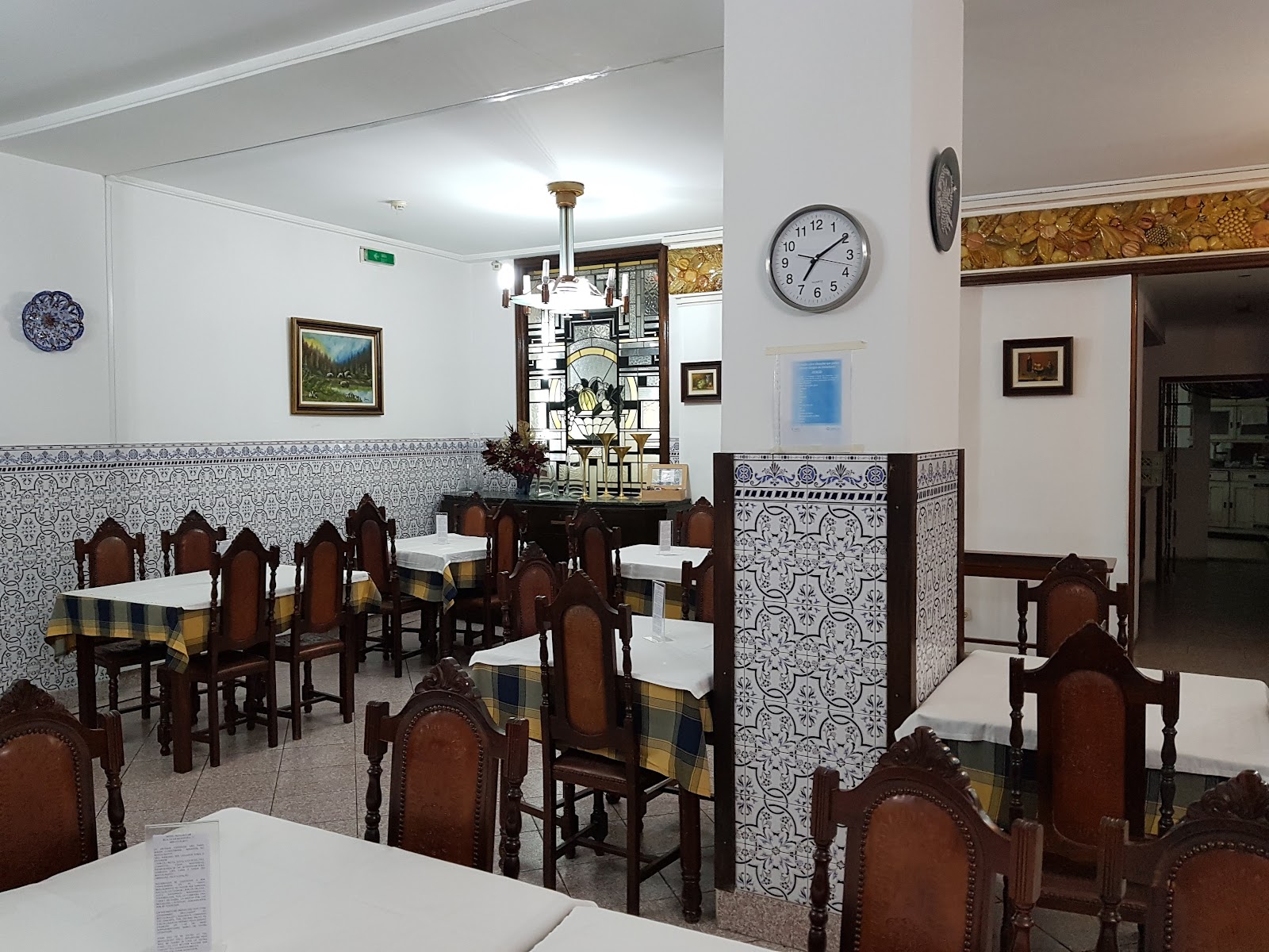 Peninsular Hotel photo 4, hotel accommodation in Porto on the Camino Portuguese