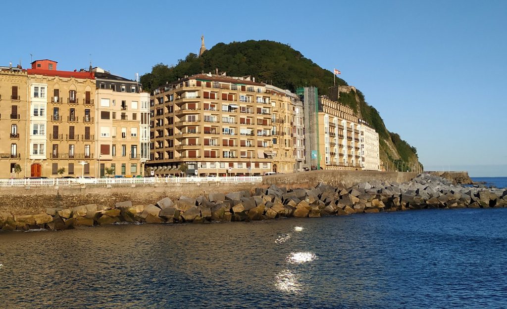 Parma photo 4, hotel accommodation in San Sebastian on the Camino del Norte