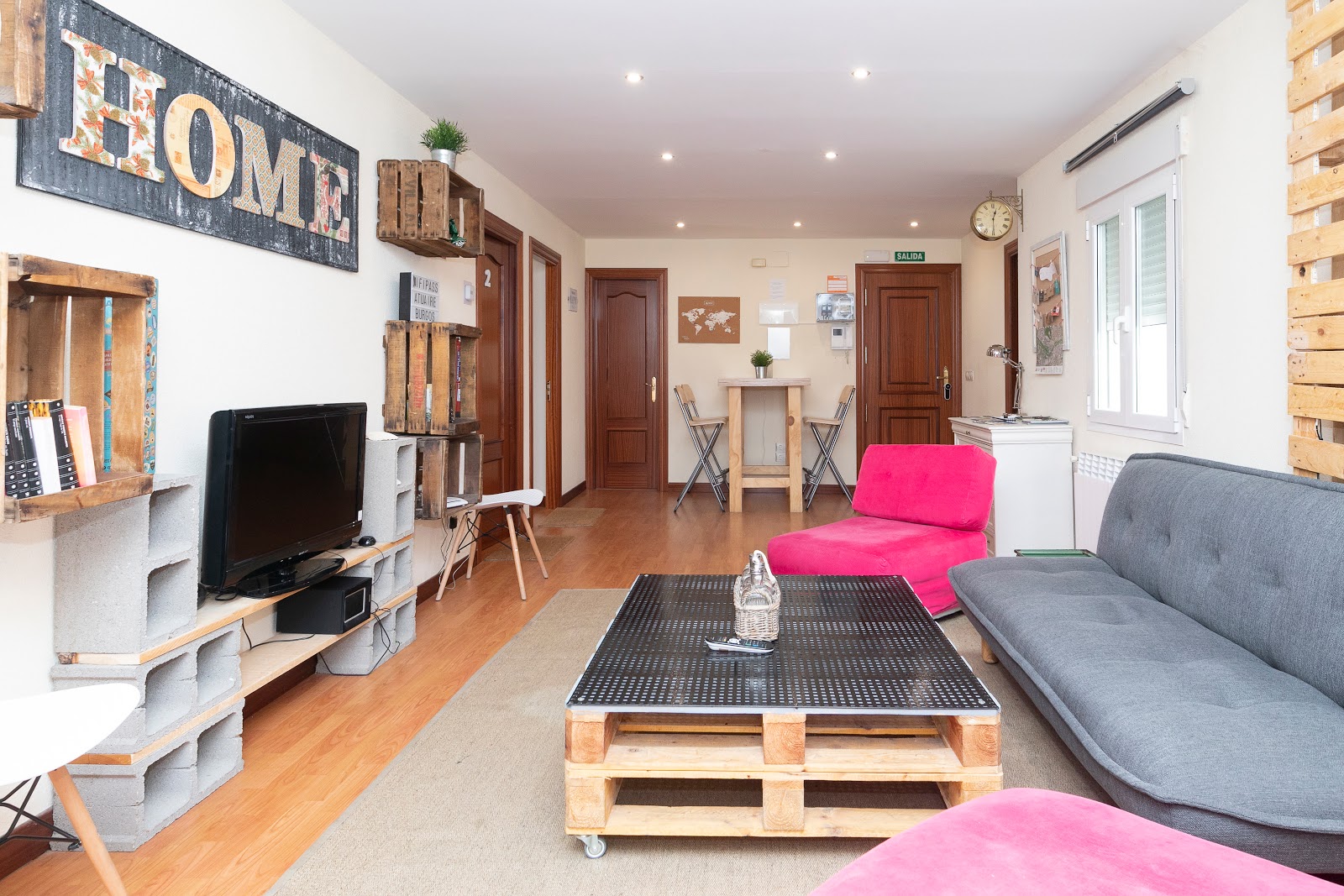 Atuairehome Alojamientos en el centro de Burgos photo 8, guesthouse accommodation in Burgos on the Camino Frances