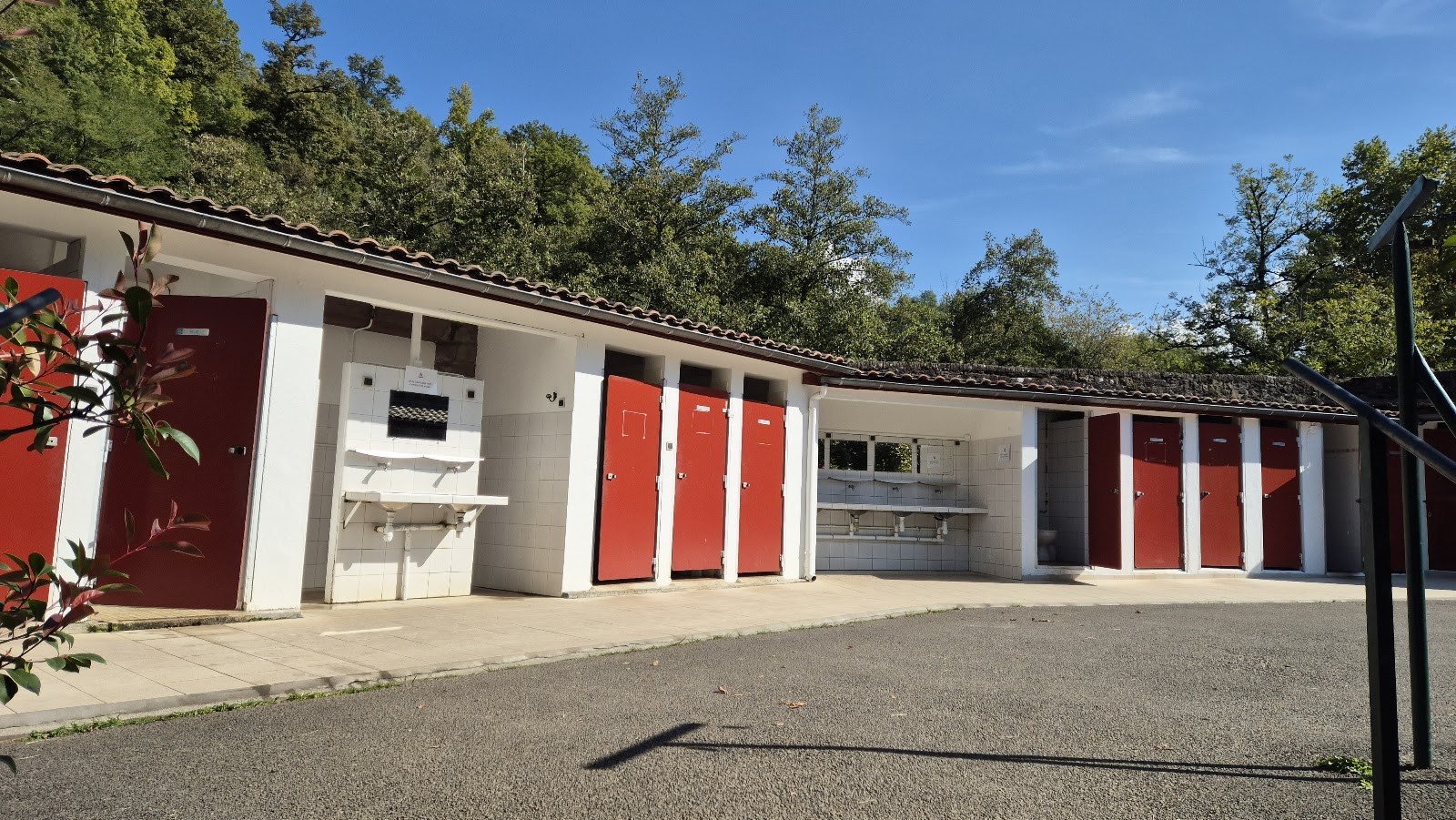 Camping municipal Plaza Berri photo 3, municipal accommodation in St Jean Pied de Port on the Camino Frances