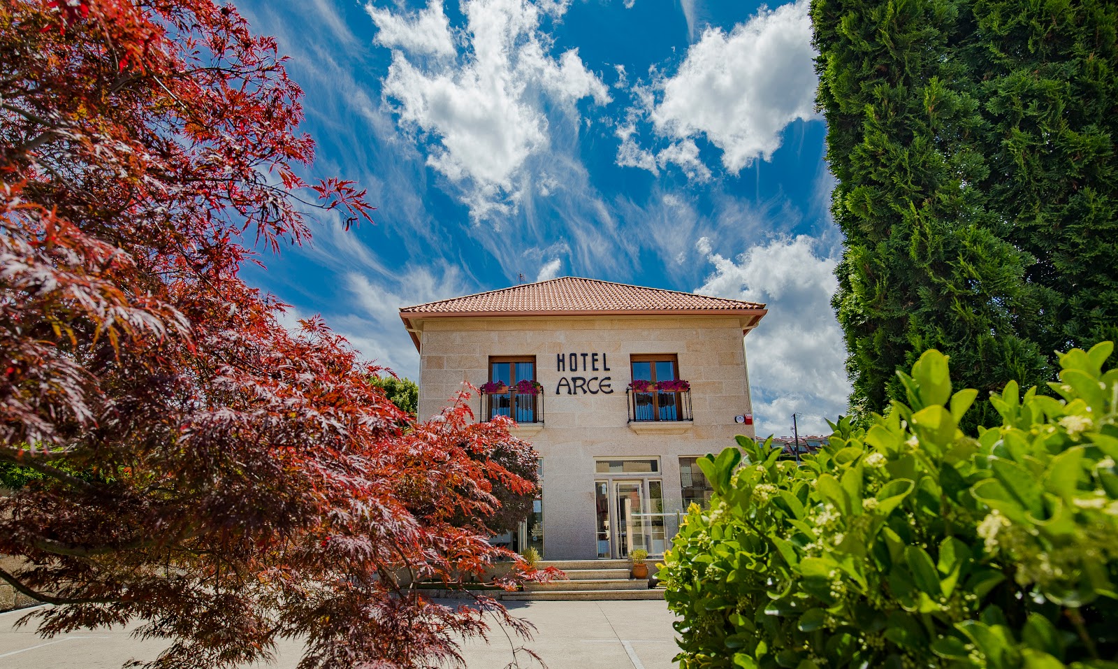 Hotel Arce Baiona, hotel accommodation in Ramallosa on the Camino Portuguese