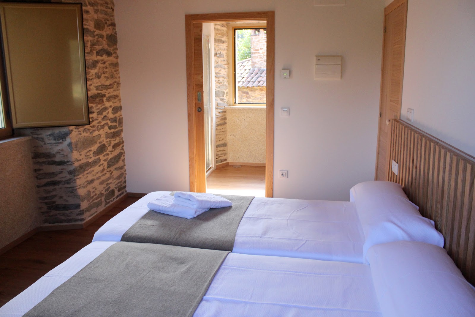 Hotel O Pozo - Alojamiento O Pino photo 7, hotel accommodation in Santa Irene on the Camino Frances