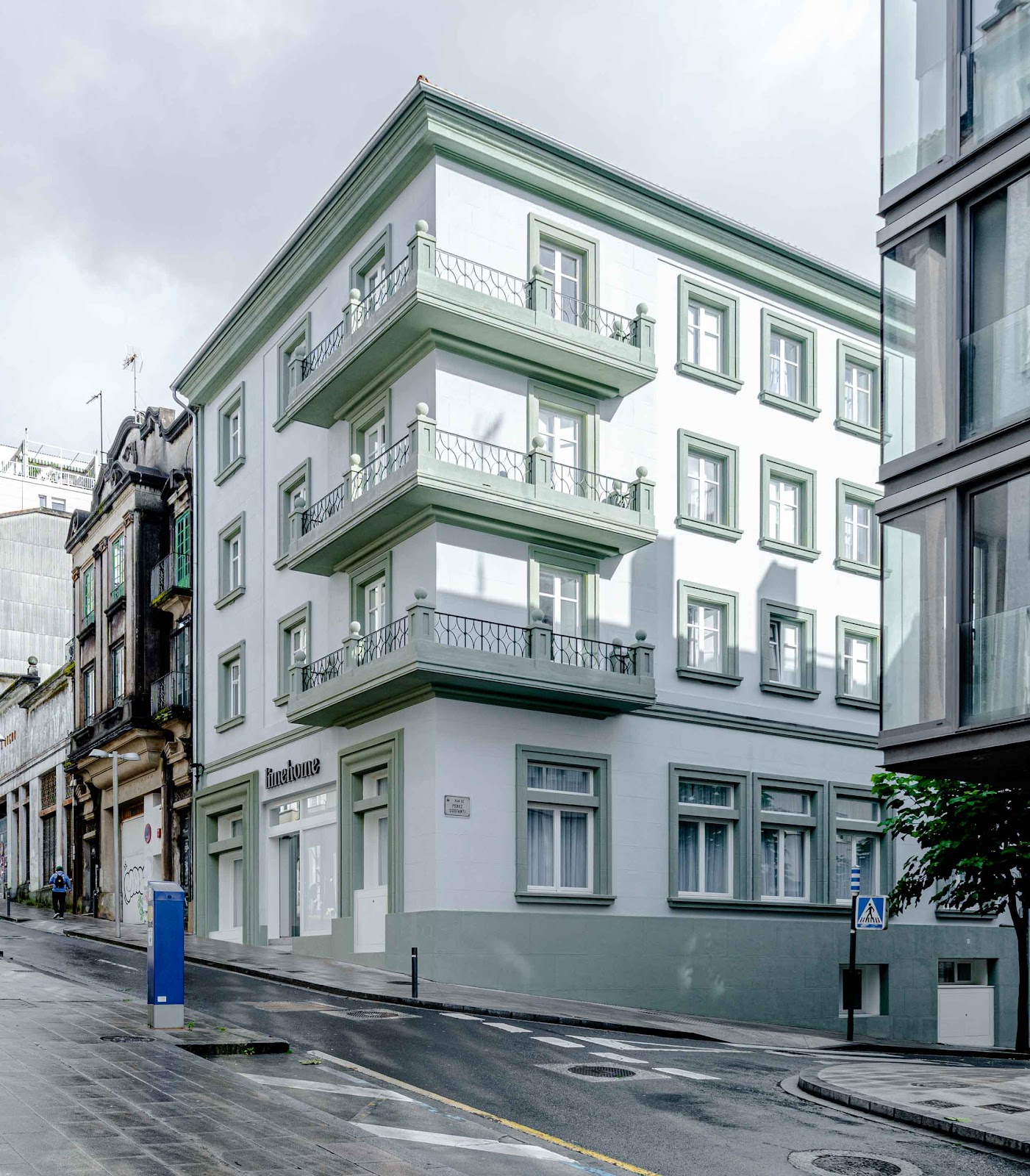 Limehome Santiago Rua de Gómez Ulla, apartment accommodation in Santiago de Compostela on the Camino Frances