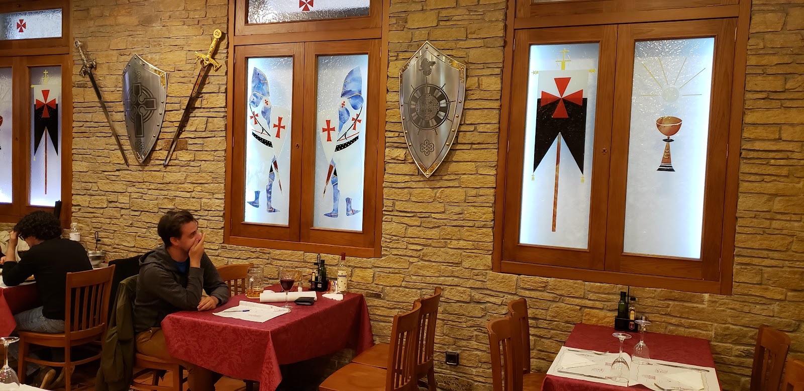 Los Templarios photo 10, hotel accommodation in Ponferrada on the Camino Frances