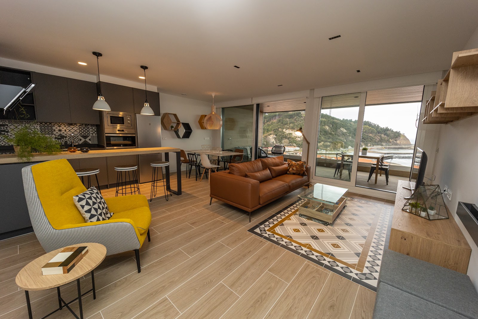 Apartamento moderno Zumardi, apartment accommodation in Deba on the Camino del Norte