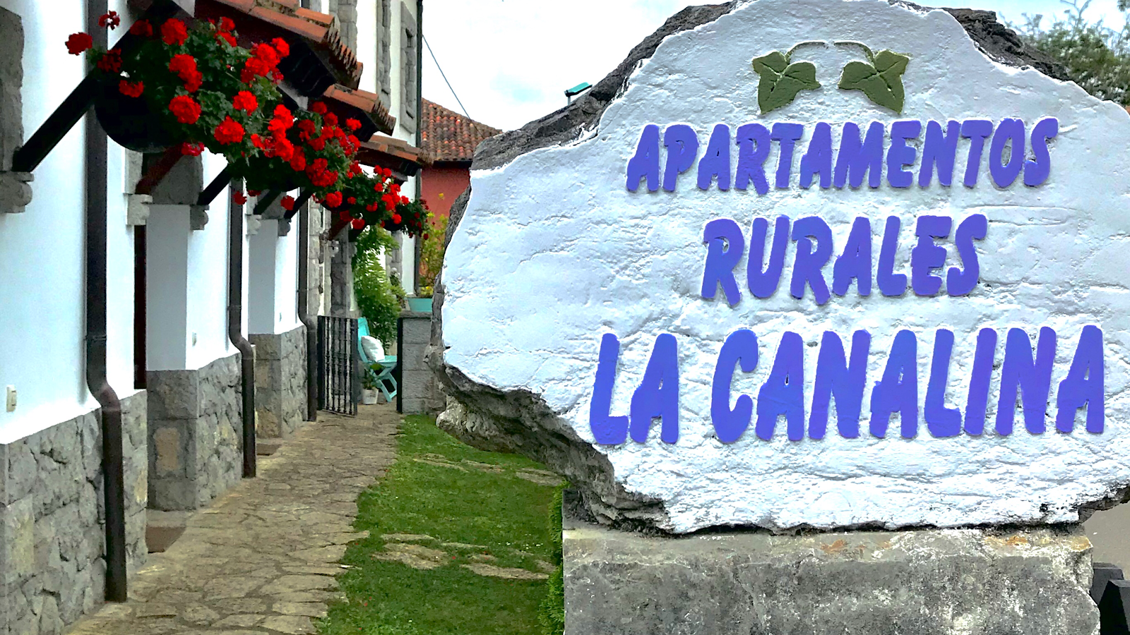 Apartments Rural La Canalina, apartment accommodation in Villahormes on the Camino del Norte