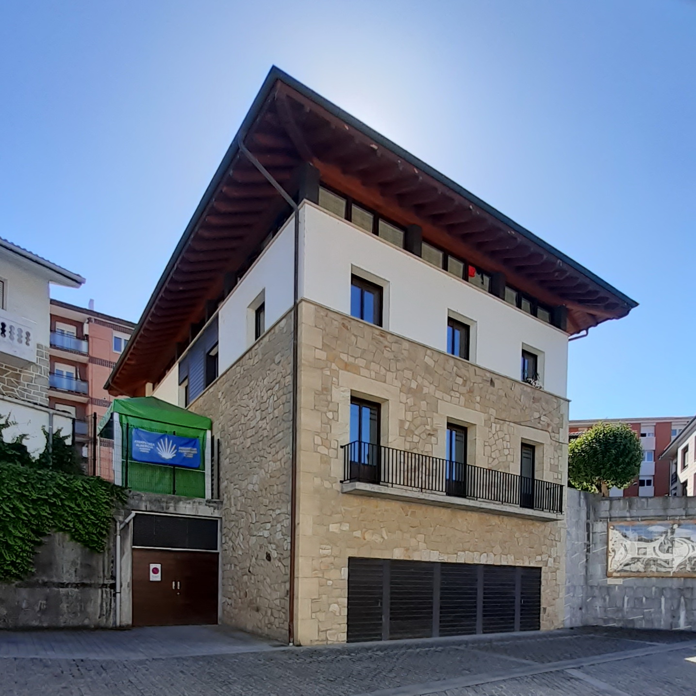 Larrabetzu Pilgrims Albergue photo 3, albergue accommodation in Uria on the Camino del Norte