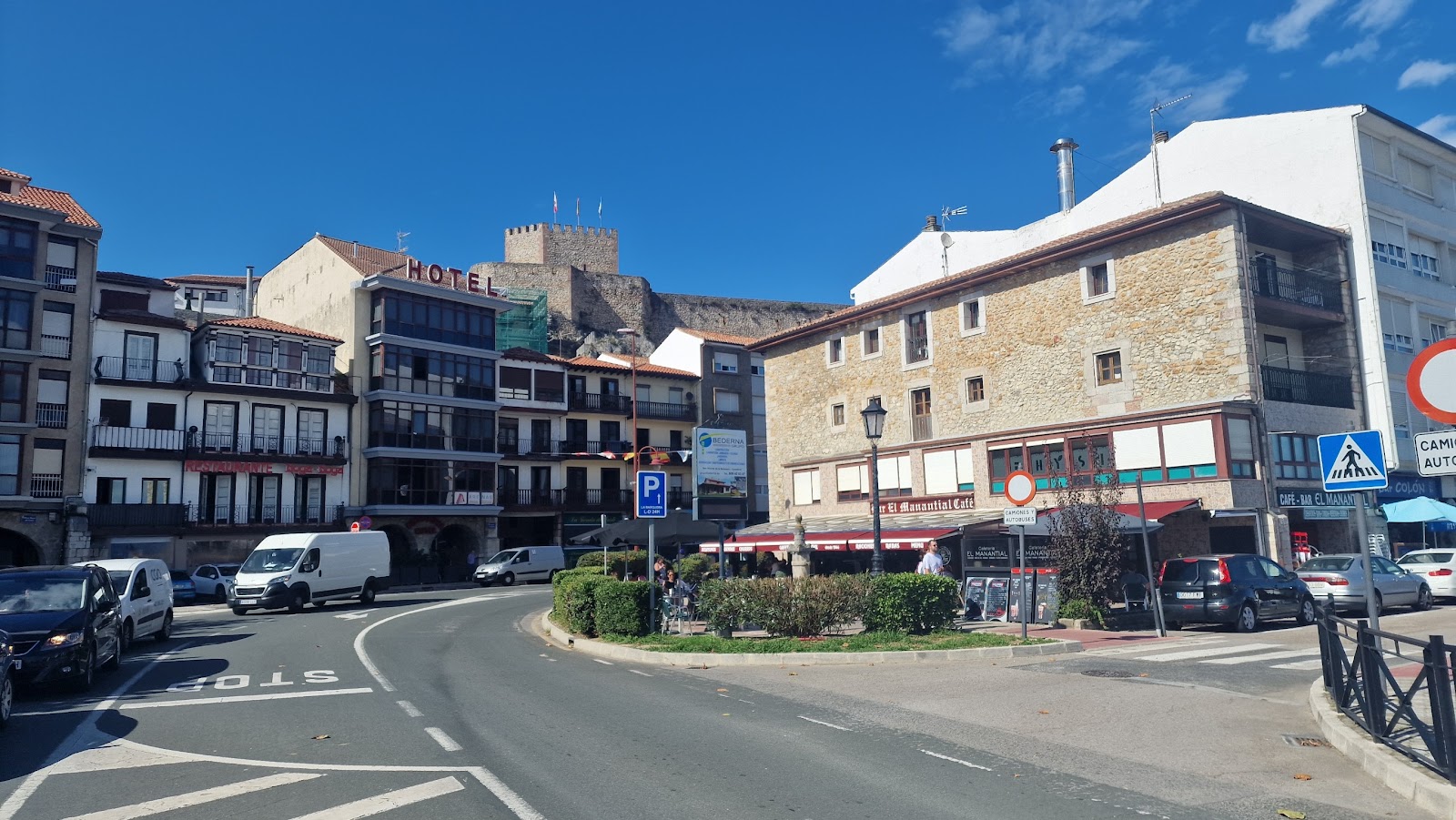 Hotel Boga-Boga, hotel accommodation in San Vicente de la Barquera on the Camino del Norte