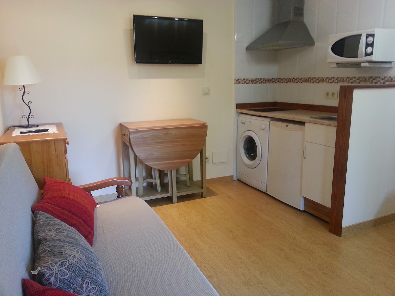 Apartamentos Altamira. photo 7, apartment accommodation in Santillana del Mar on the Camino del Norte