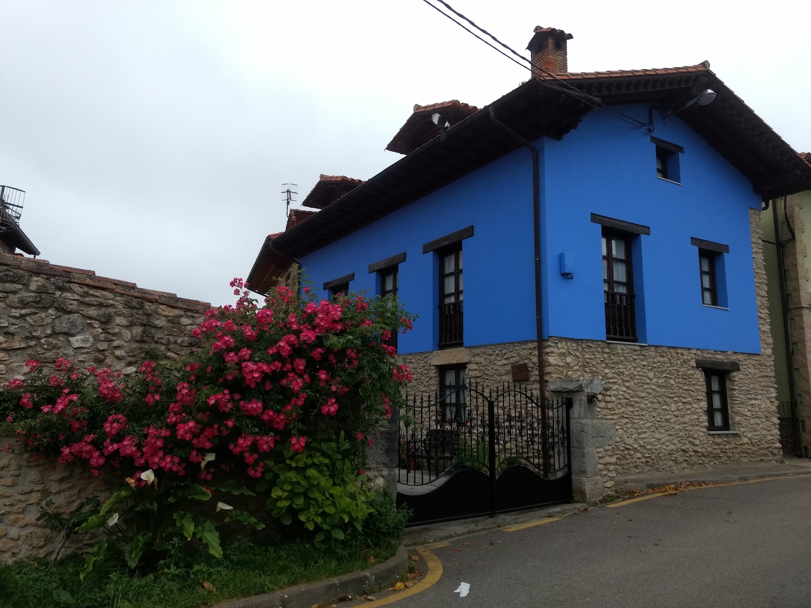 Vivienda Vacacional La Ería de Colombres, guesthouse accommodation in Colombres on the Camino del Norte