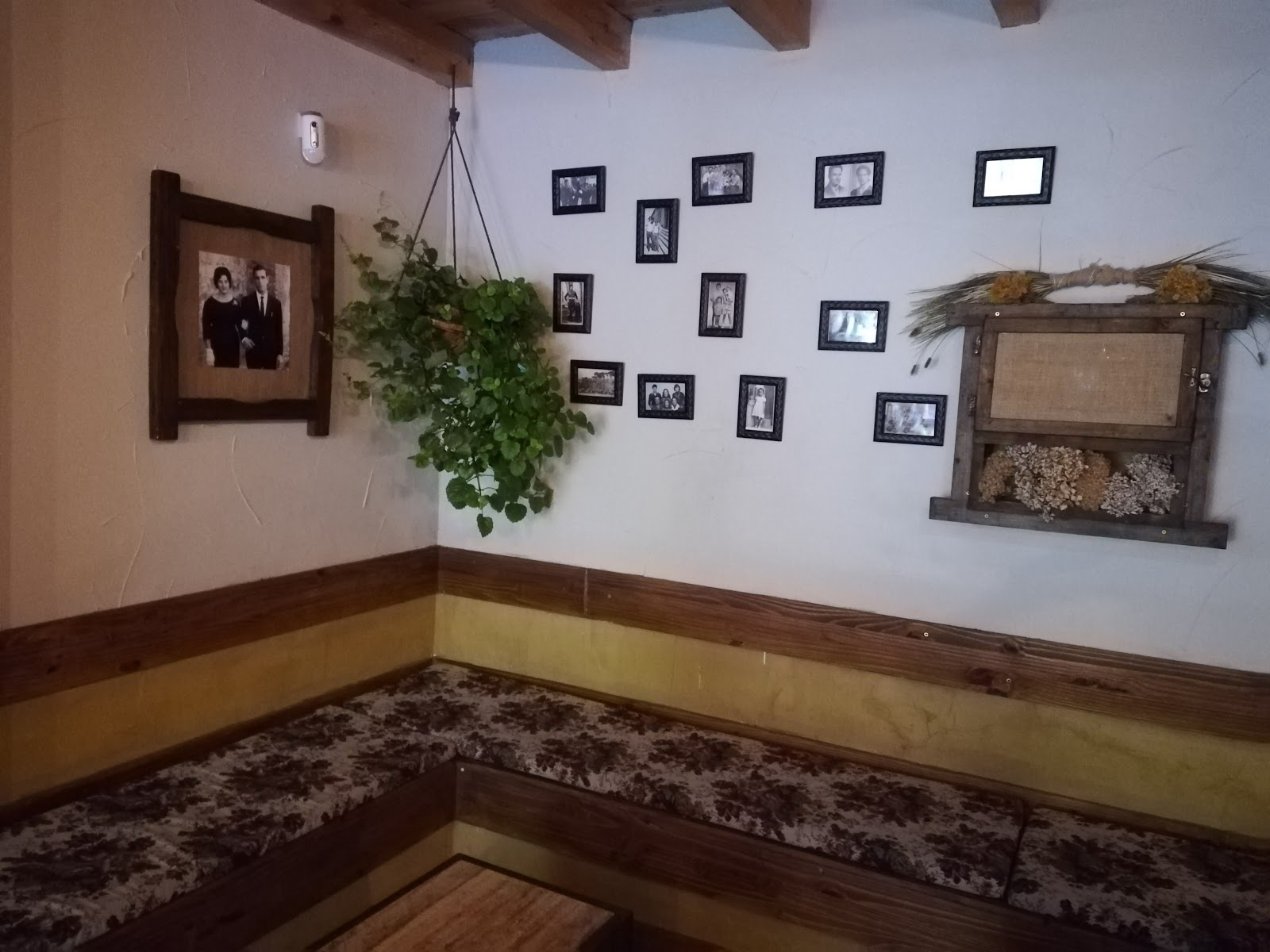 Albergue San Pelayo photo 5, hostel accommodation in Puente Villarente on the Camino Frances