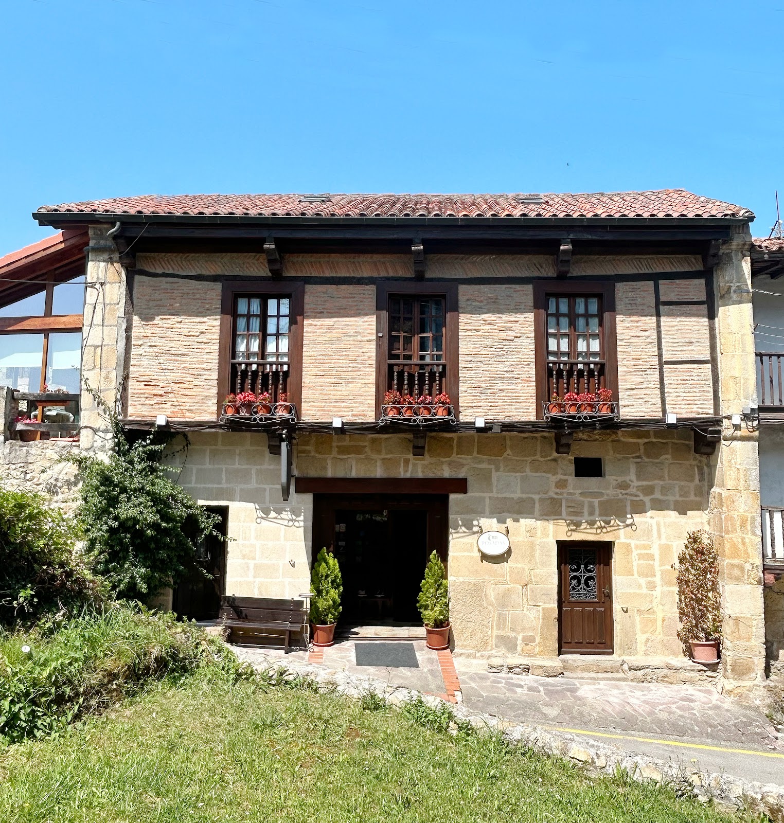 Posada de la Abadia, guesthouse accommodation in Santillana del Mar on the Camino del Norte