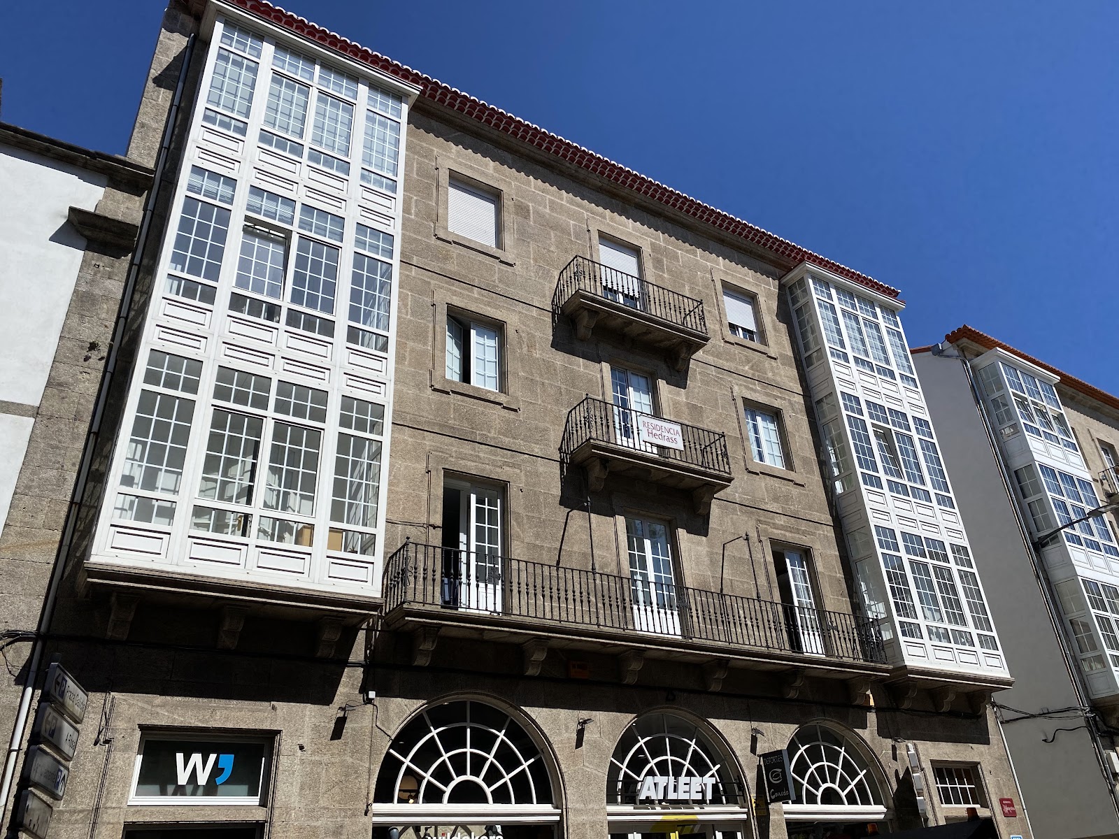 Pension Residencia Hedrass, guesthouse accommodation in Santiago de Compostela on the Camino Frances
