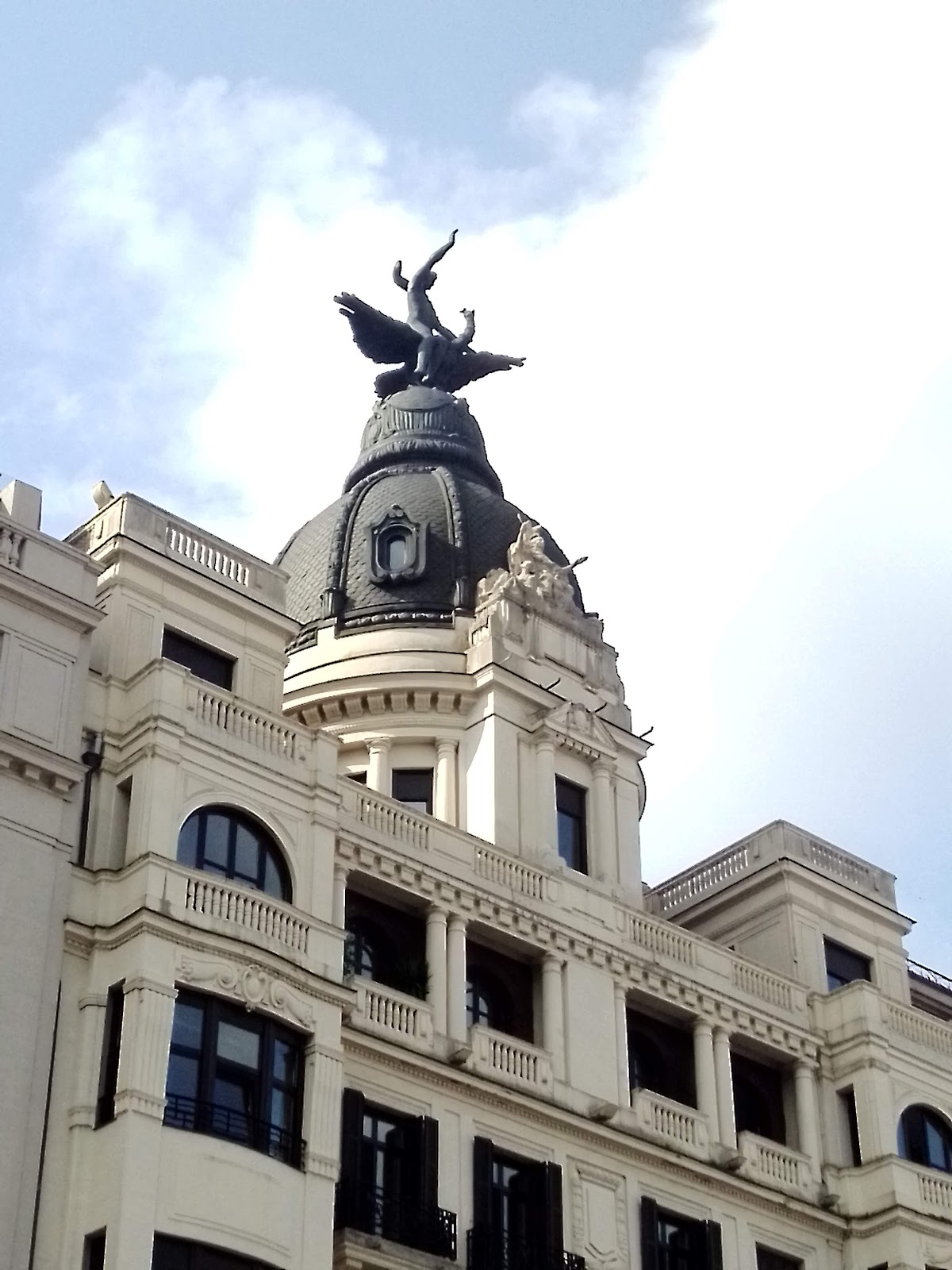 Pensión Plaza Nueva, guesthouse accommodation in Bilbao on the Camino del Norte