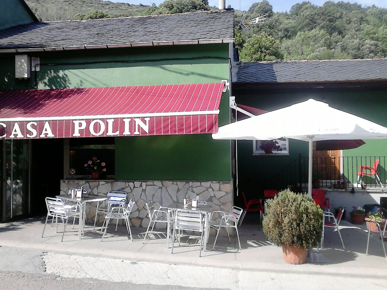 Casa Polin, guesthouse accommodation in Las Herrerías on the Camino Frances