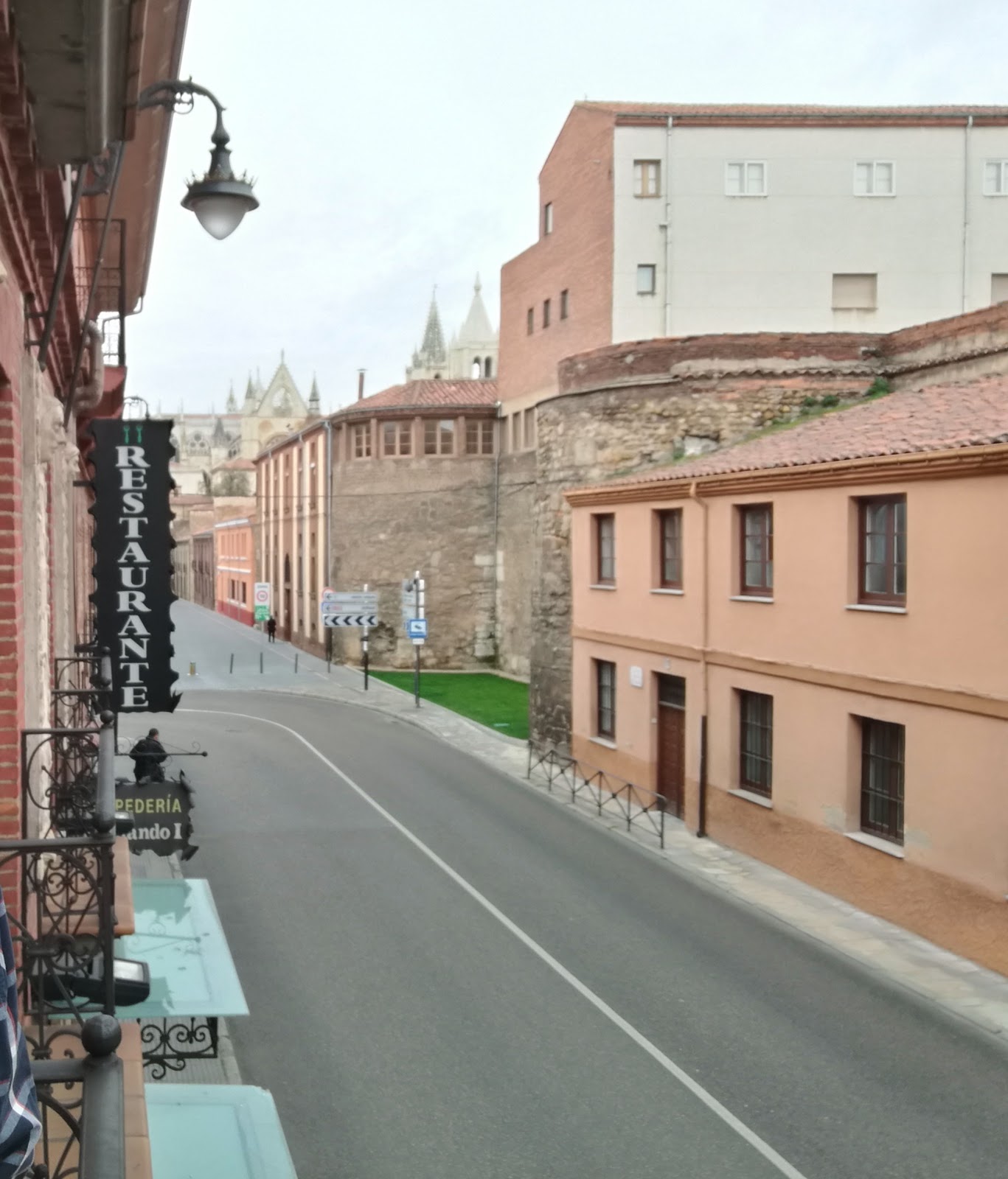 Hospederia Fernando I photo 4, guesthouse accommodation in León on the Camino Frances