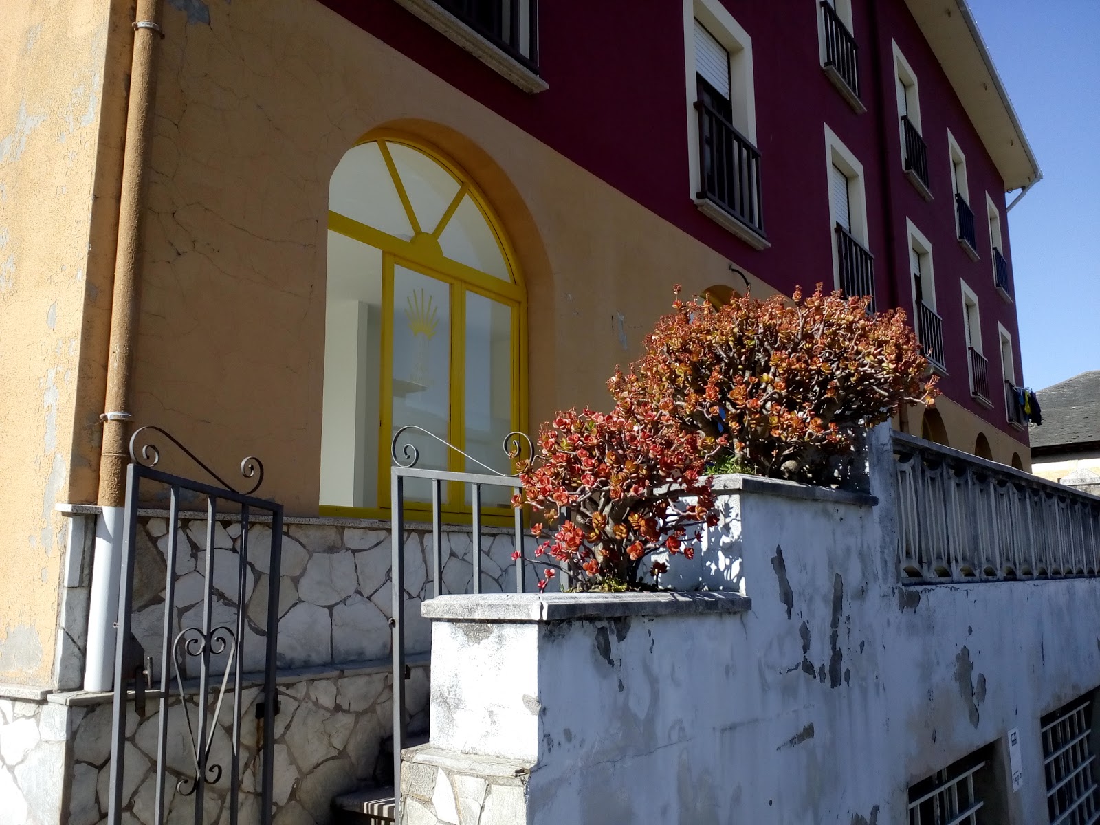 Hostel San Roque Navia, albergue accommodation in Navia on the Camino del Norte
