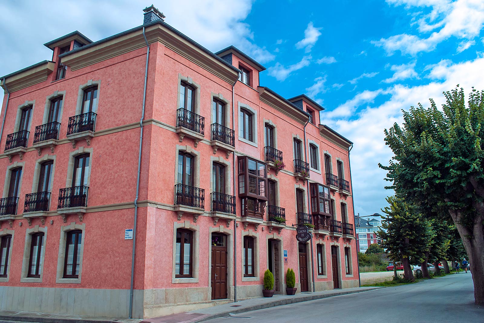 Hotel Casona de Lazúrtegui, hotel accommodation in Ribadeo on the Camino del Norte