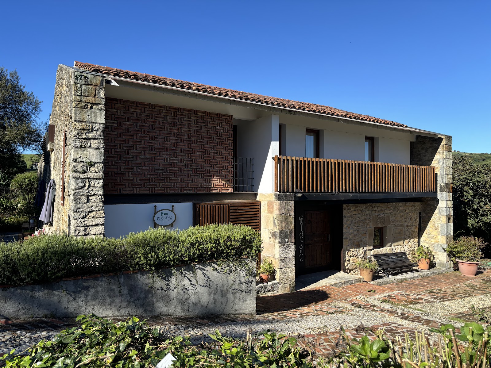 Posada Los Calderones photo 4, hotel accommodation in Santillana del Mar on the Camino del Norte