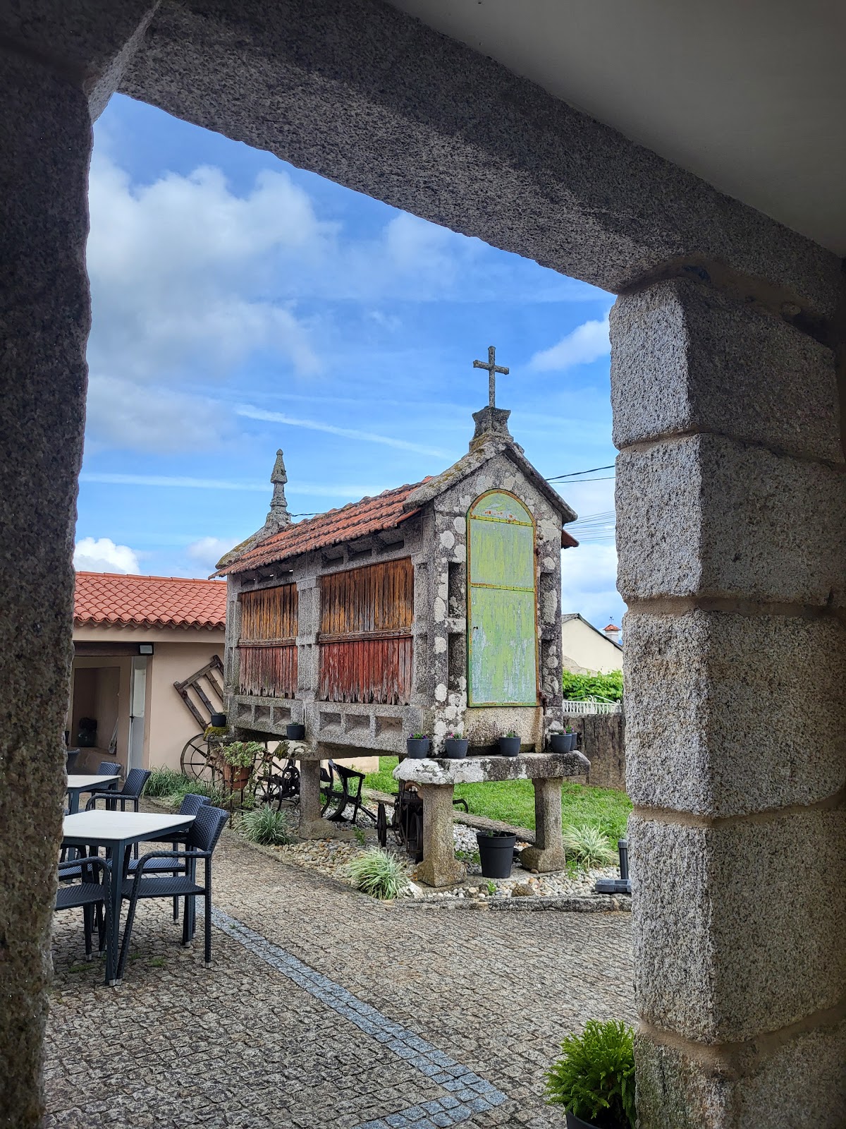 Ponte das febres photo 3, guesthouse accommodation in Camino complementario en Orbenlle on the Camino Portuguese